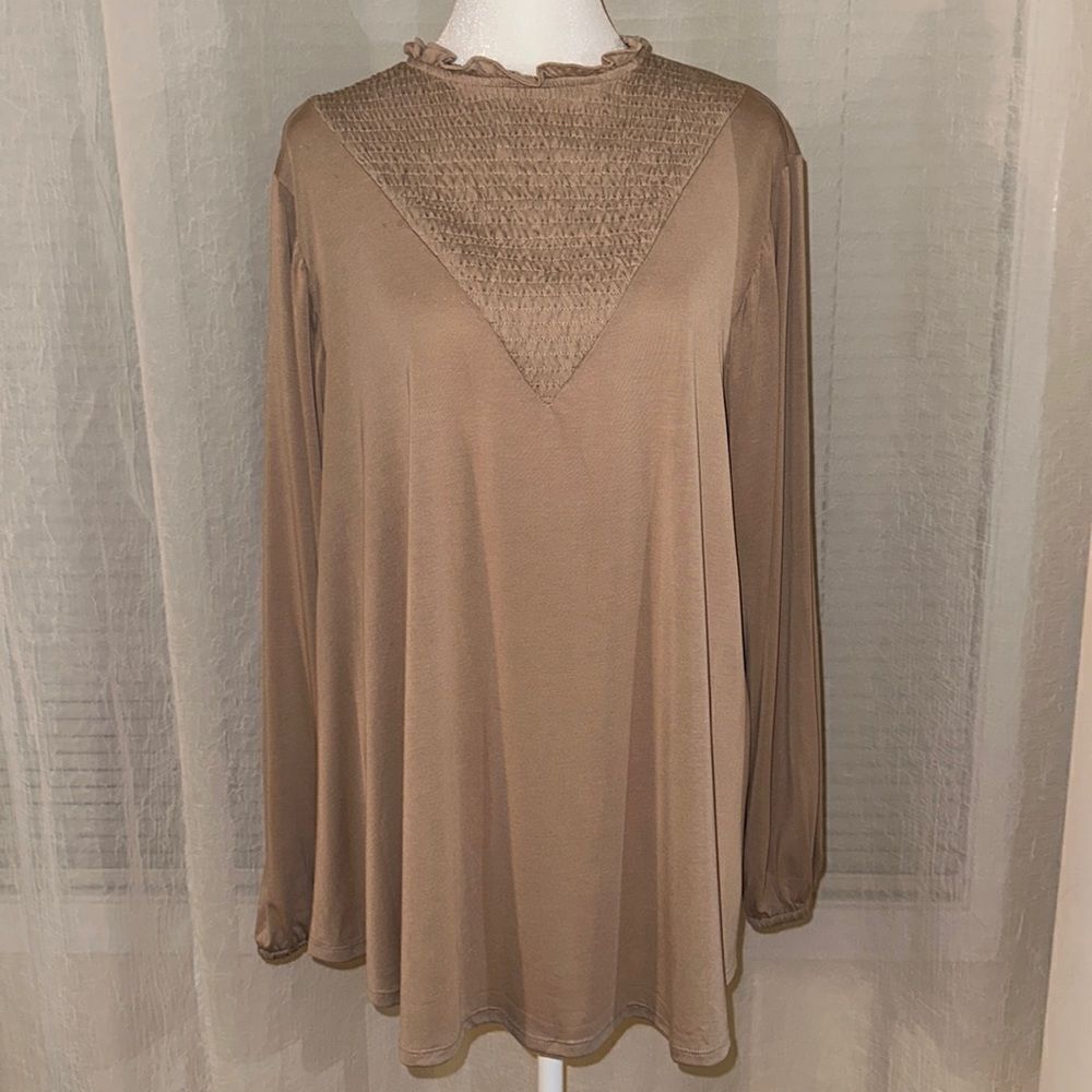 LuLaRoe L Tan Long Sleeve Mock Neck Cinched V-Shaped Chest Elegant Flowy Blouse